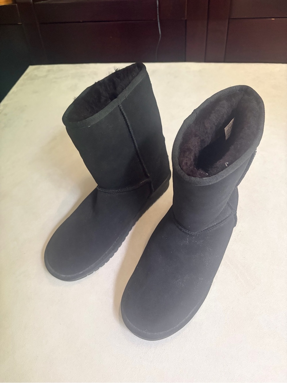 Koolaburra by Ugg-Black Women's Winter Shearling Boots